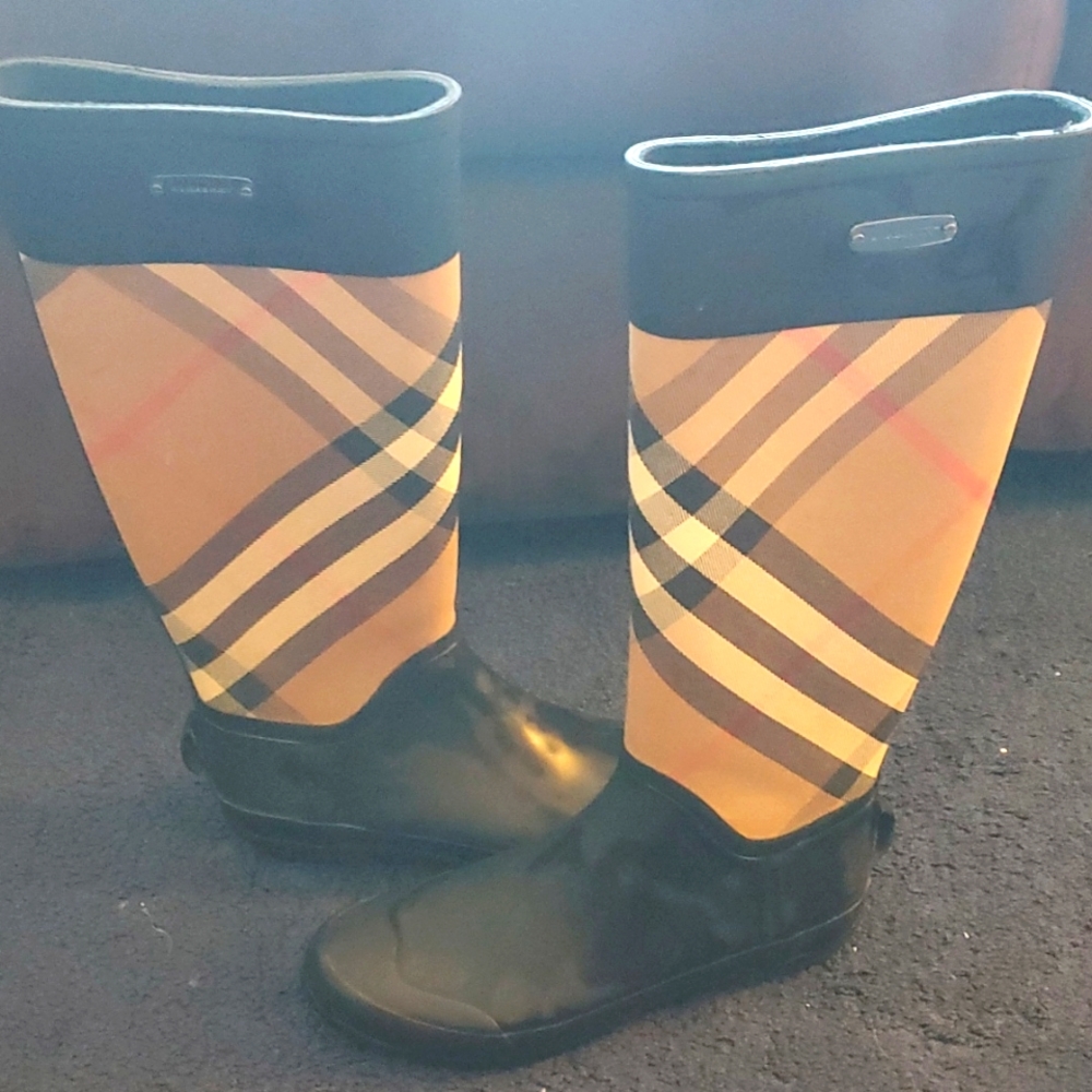 Burberry rain boots
